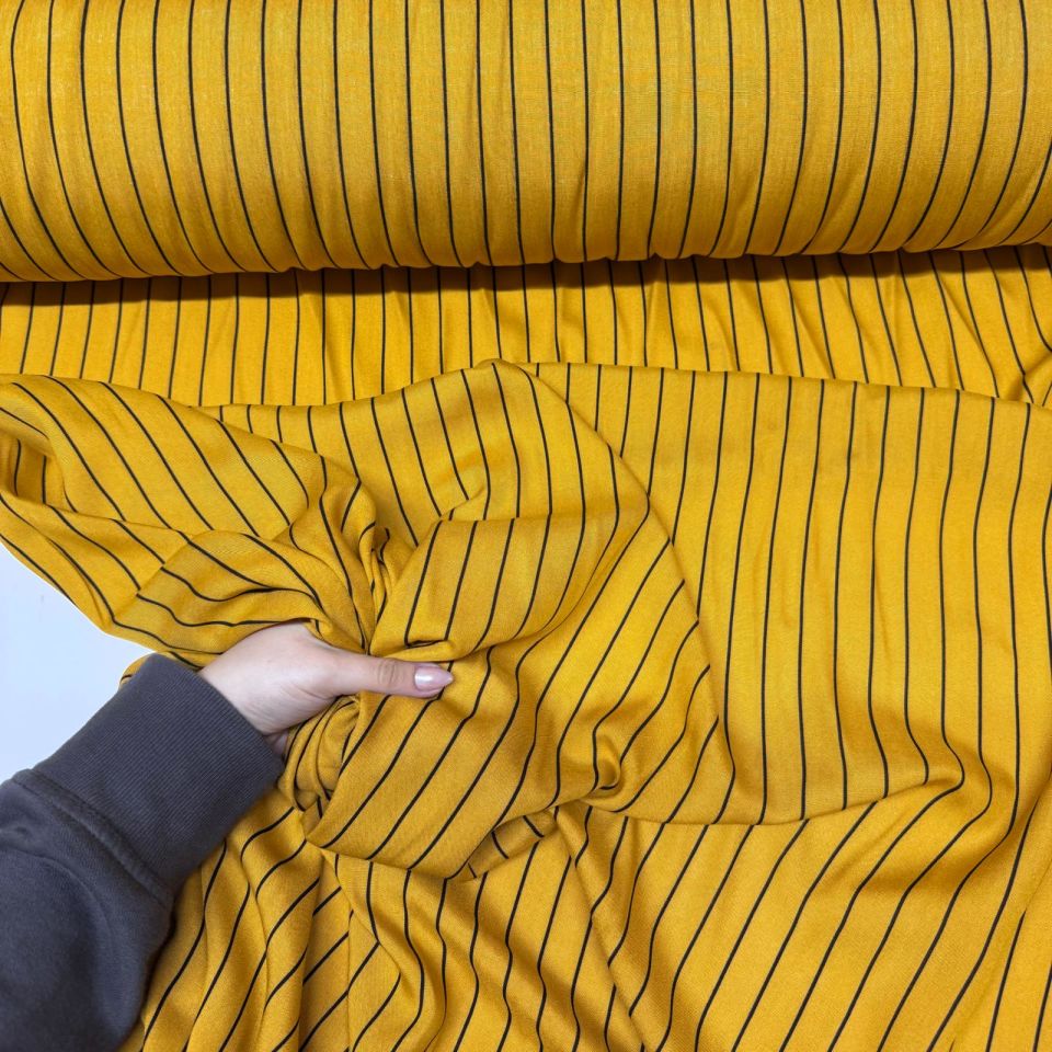 İthal Viskon Kumaş %100 Pamuk Çift En Sarı Renk Boyuna Çizgi Desenli