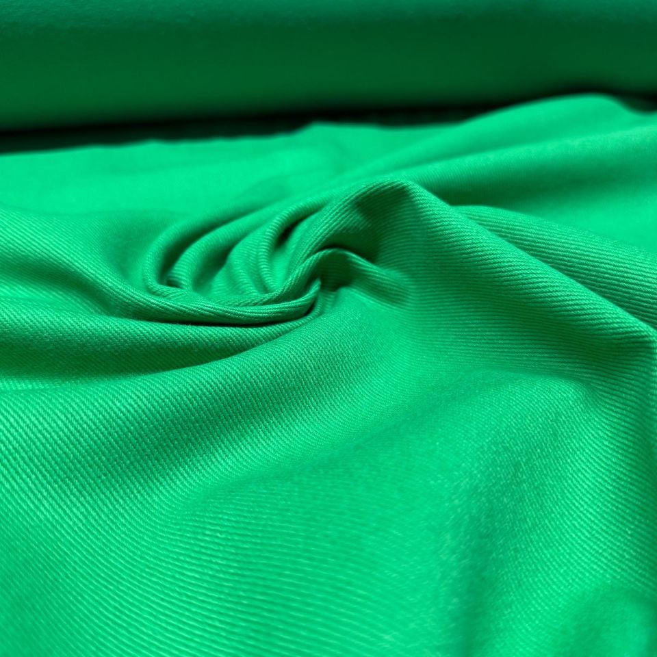 Gabardin Kumaş %100 Pamuk Çift En Yeşil Renk