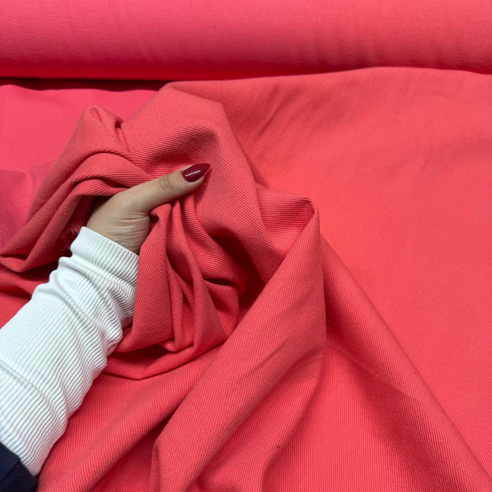 Gabardin Kumaş %100 Pamuk Çift En Mercan Nar Çiçeği Renk