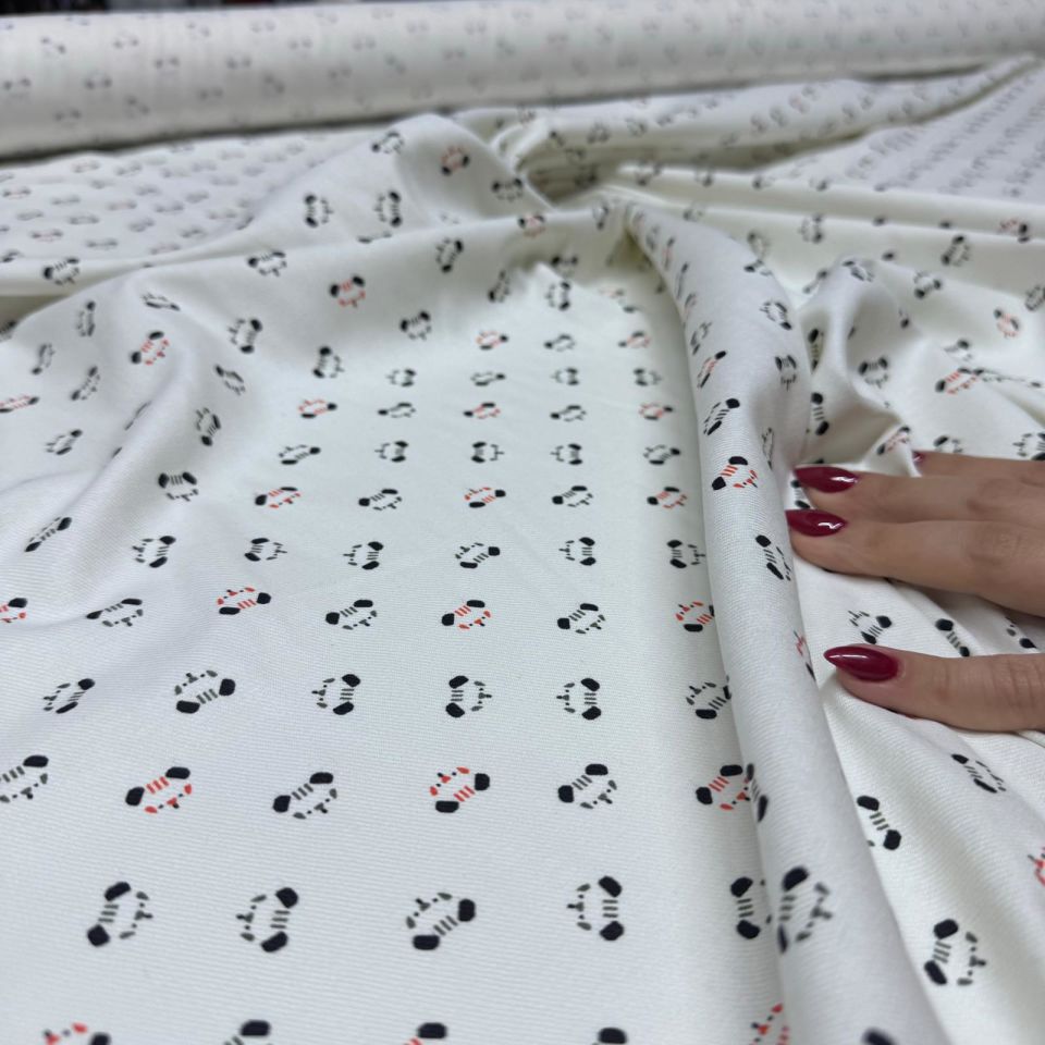 İnce Gabardin Kumaş %100 Pamuk Çift En Araba Desen