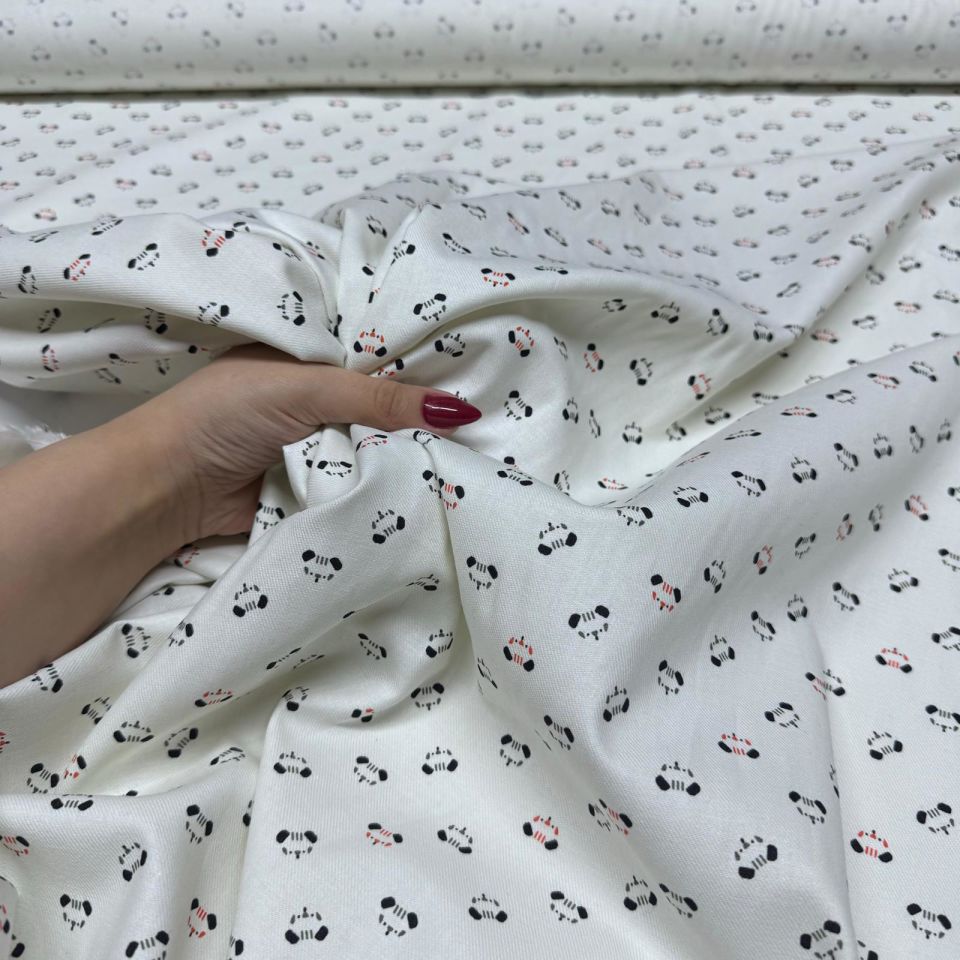 İnce Gabardin Kumaş %100 Pamuk Çift En Araba Desen