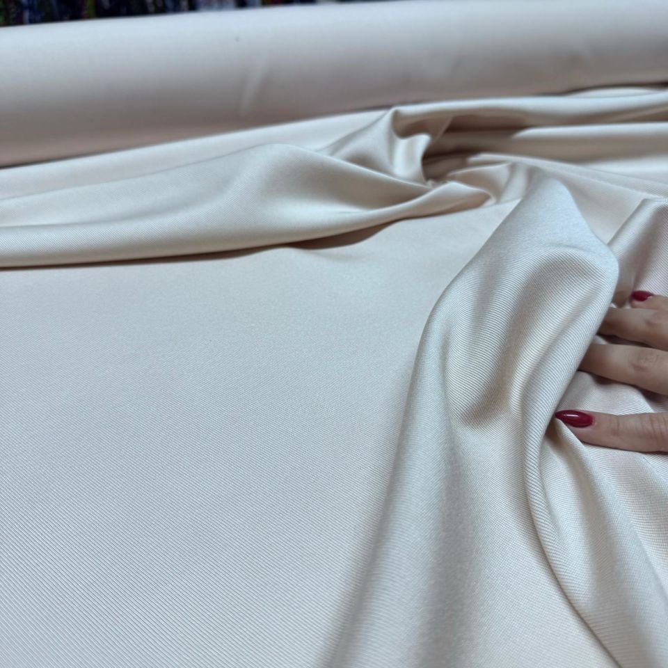 İnce Gabardin Kumaş %100 Pamuk Çift En Parlak Ekru/Krem Renk