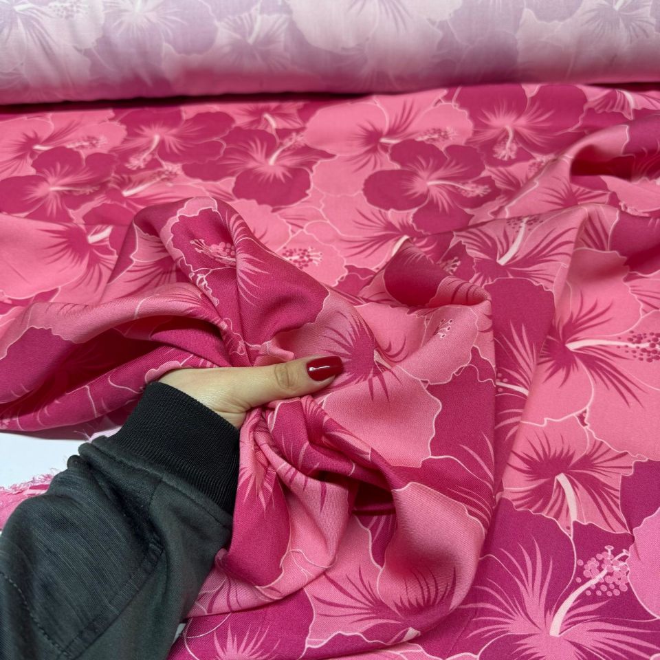 Belmando Kumaş Pembe Zemin Renkli Çiçek Desenli Çift En