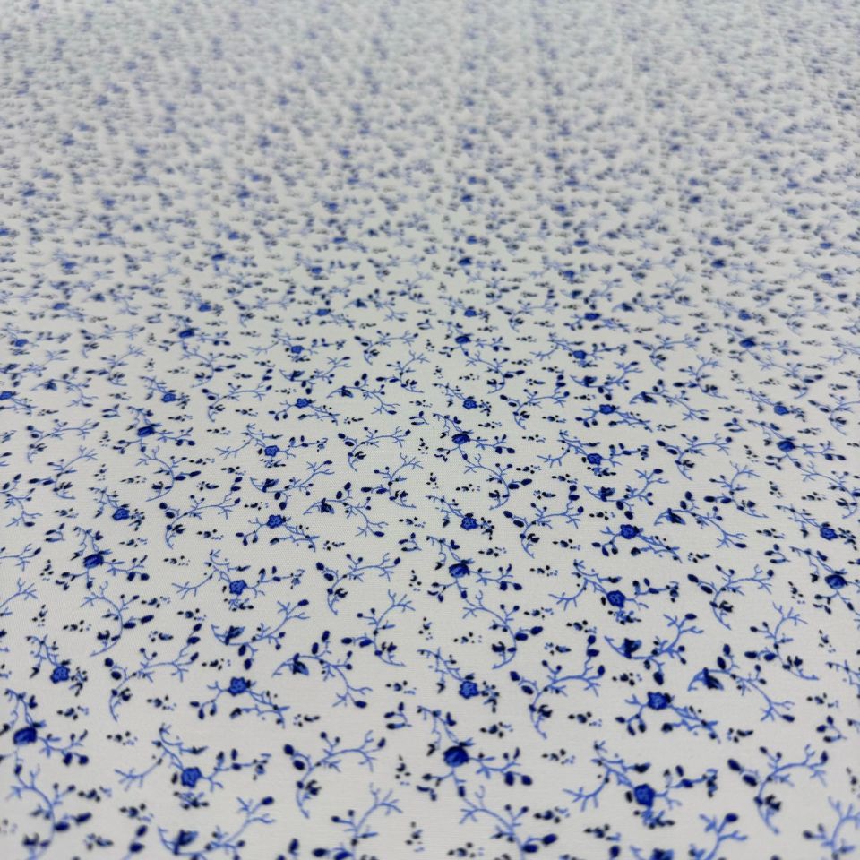 Poplin Kumaş Beyaz Zemin Mavi Çiçek Desenli Empirme Çift En