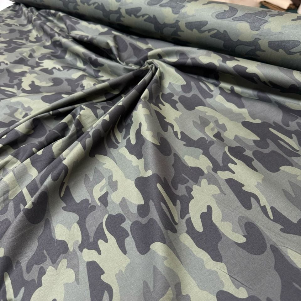 Poplin Kumaş Enine Likralı Çift En Kamuflaj Desen