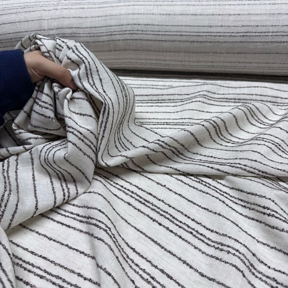 Keten Viskon Kumaş Dökümlü %100 Pamuk Enine Çizgi İşlemeli Kahverengi