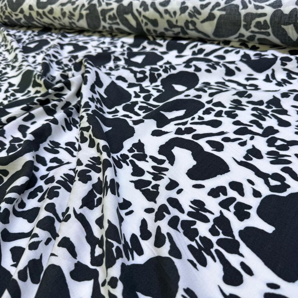 İthal Viskon Kumaş %100 Pamuk Çift En Desenli Siyah