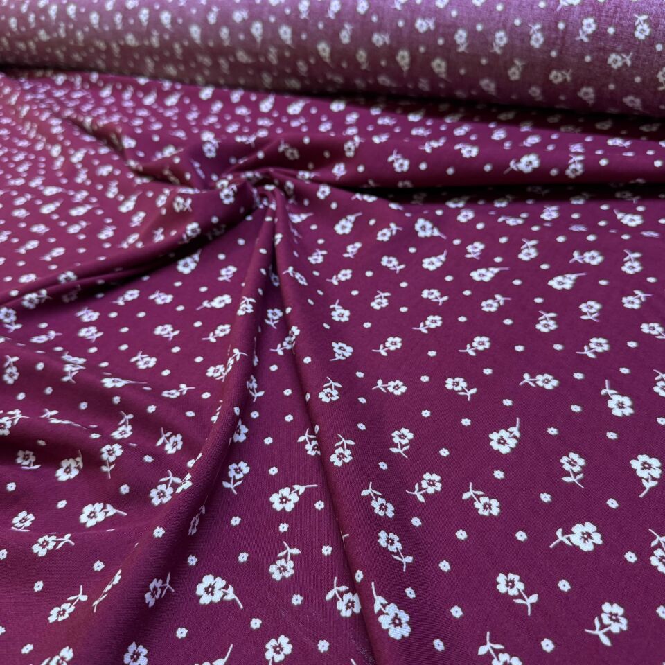 İthal Viskon Kumaş %100 Pamuk Çift En Empirme Minik Çiçek Desenli Bordo