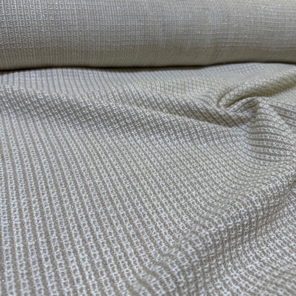 Tüvit Şanel Kumaş Çift En Simli Bej