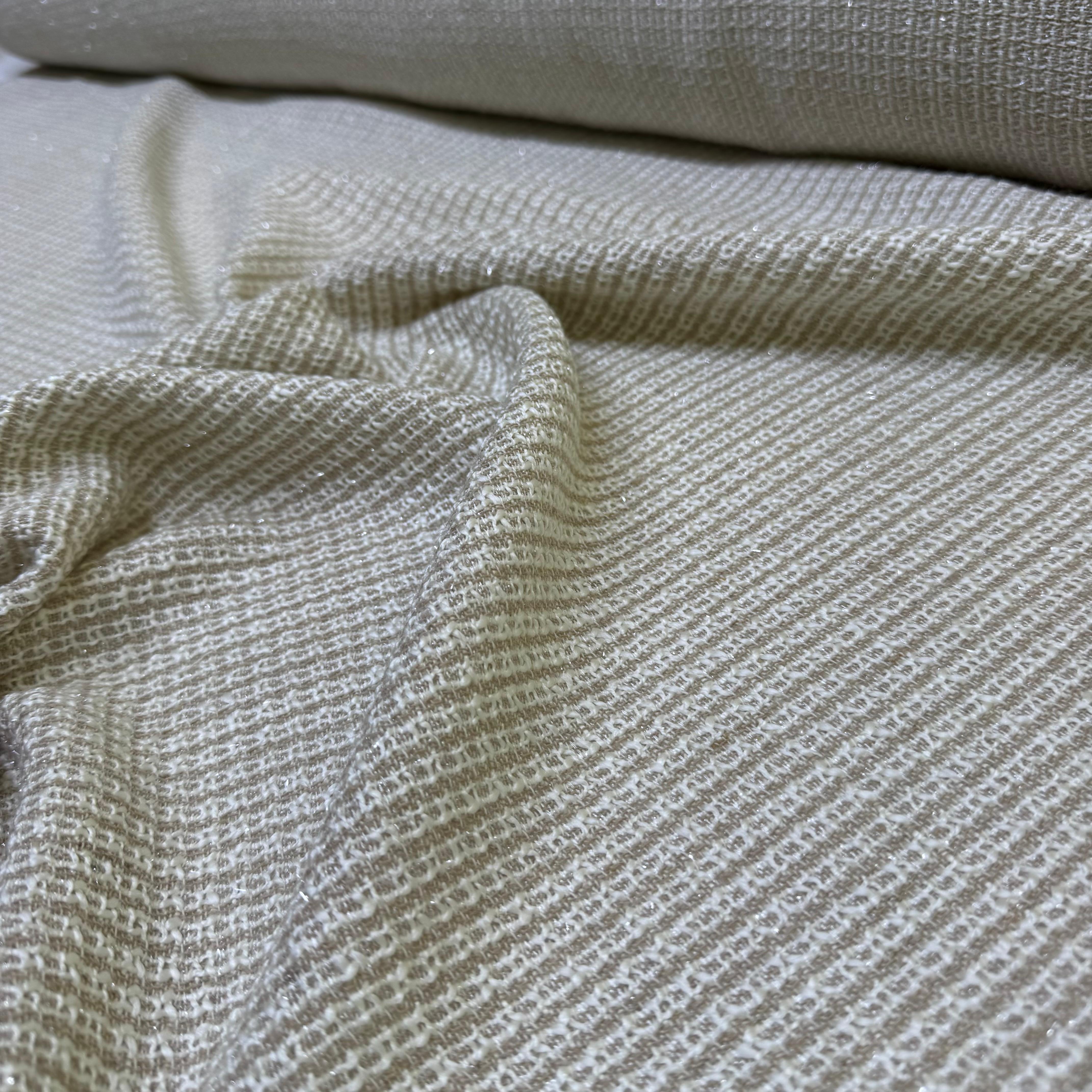 Tüvit Şanel Kumaş Çift En Simli Bej